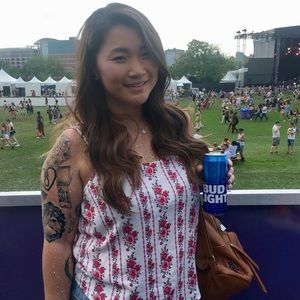 Meet your Posher, Stephanie